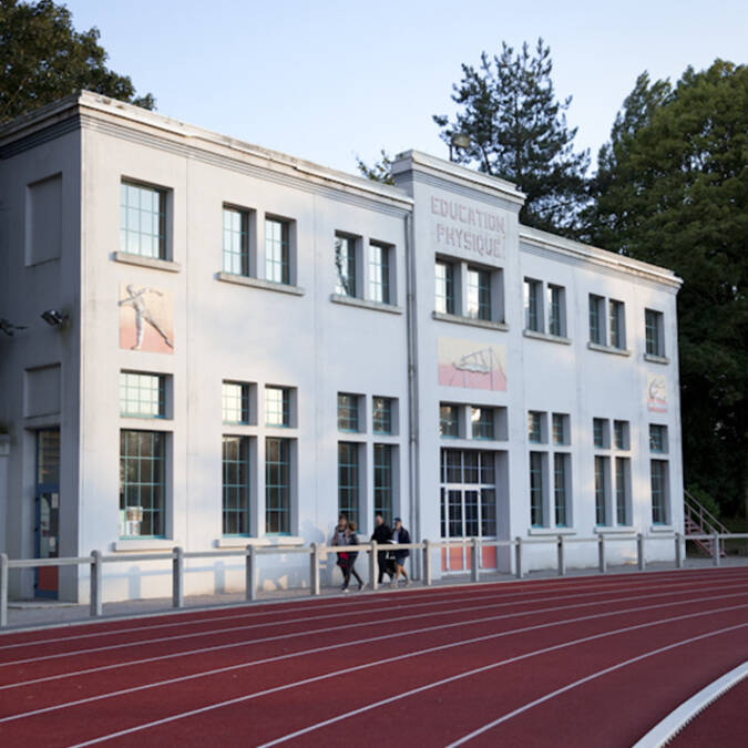 Stade d'athlétisme de Bruay-La-Buissière, salle de gymnastique